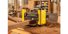 DEBELINKA 1800W GLOBINA REZILA 3.2MM SESALNI PRIK. Stanley STP18