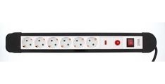 Razdelilec WELL 220V 1/6 3m+STIKALO; H05VV-F 3G1.5mm2, prenapetostna zaščita,