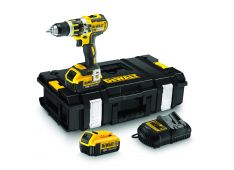AKU XR UDARNI VRTALNIK/VIJAČNIK 18 V 4,0AhTSTAK, 2bat., POLNILEC Dewalt DCD795M2 AKU XR UDARNI VRTALNIK/VIJAČNIK 18 V 4,0AhTSTAK, 2bat., POLNILEC Dewalt DCD795M2