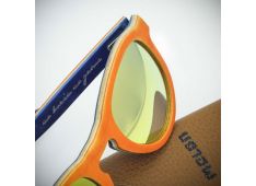 Lesena sončna očala Melon Skatewood Jake II oranžna