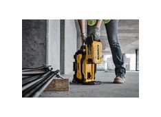 polnilnik-dewalt-powershift-550-w-dewalt-dcbpsc0550_5035048835364_main.jpg