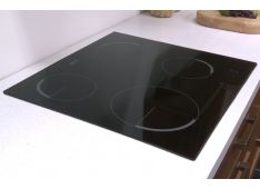 Steklokeramična kuhalna plošča Zanussi ZEV6240FBA Steklokeramična kuhalna plošča Zanussi ZEV6240FBA
