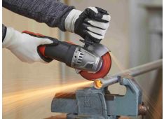 Kotni brusilnik Black & Decker BEG120 (800 W, 125 mm) Kotni brusilnik Black & Decker BEG120 (800 W, 125 mm)