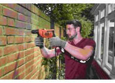UDARNI VRTALNIK 500 W V KOVČKU Black & Decker BEH200K UDARNI VRTALNIK 500 W V KOVČKU Black & Decker BEH200K